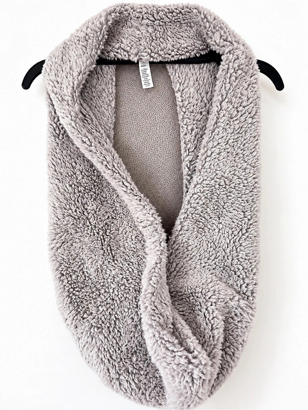 Lululemon Shakti Sherpa Infinity Scarf Gray